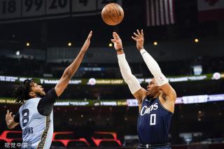 稳固争冠的 稳固争冠的